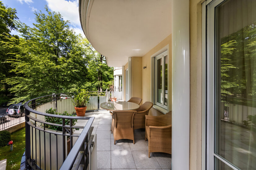 West-Terrasse